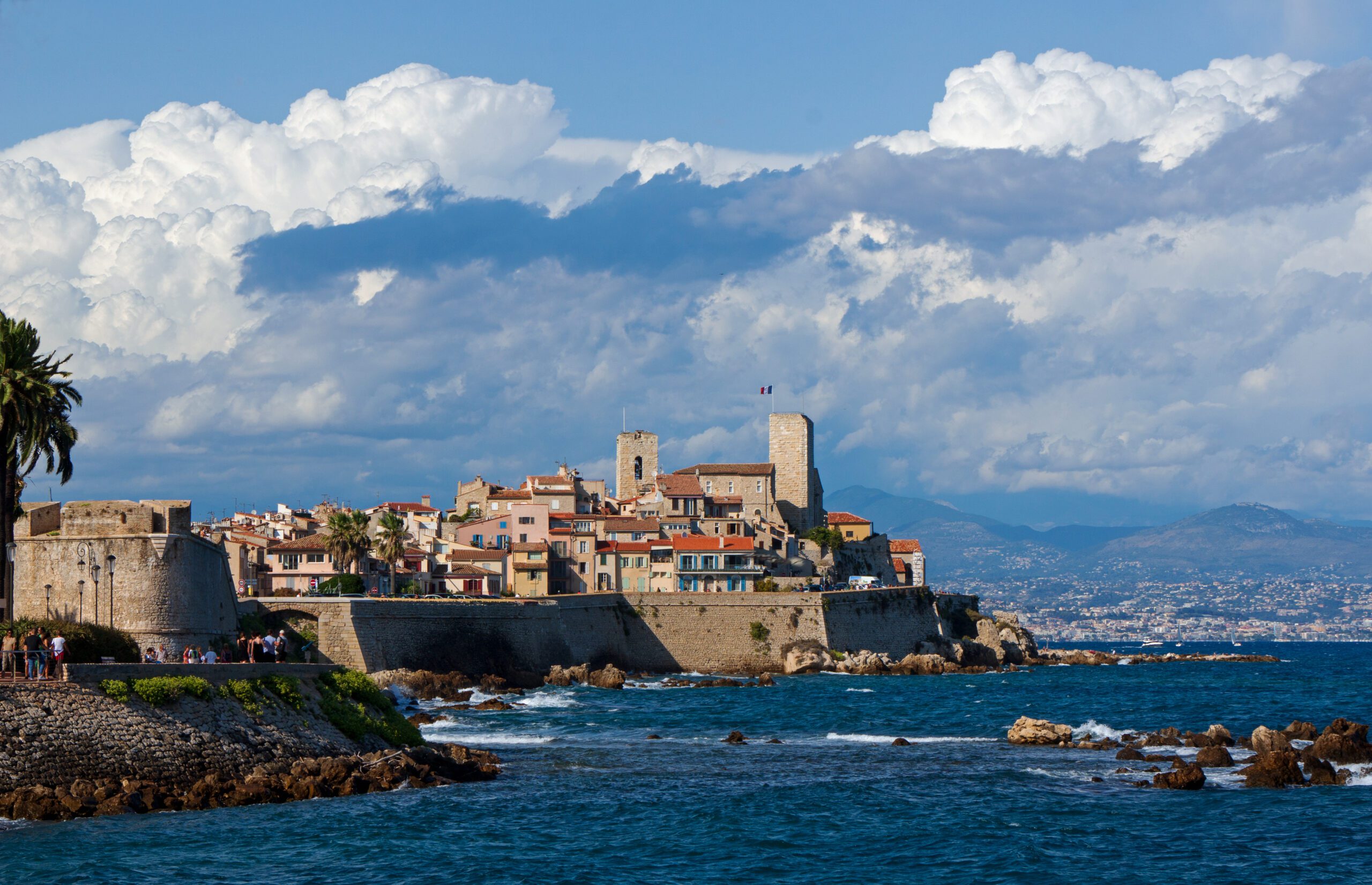 Les 5 meilleurs quartiers d’Antibes pour un investissement locatif